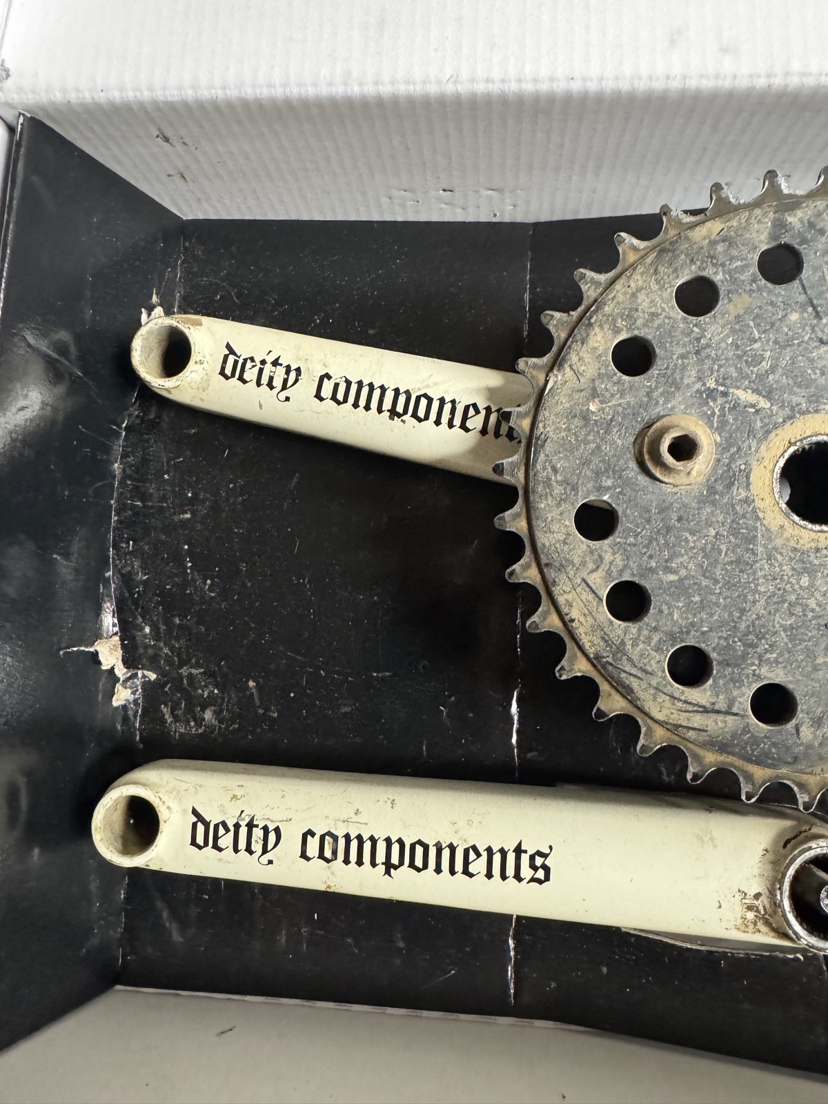 Deity Vendetta cranks & stem