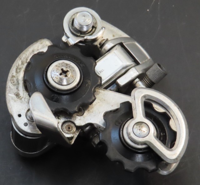Vintage Shimano 600 Arabesque short cage rear derailleur Japan