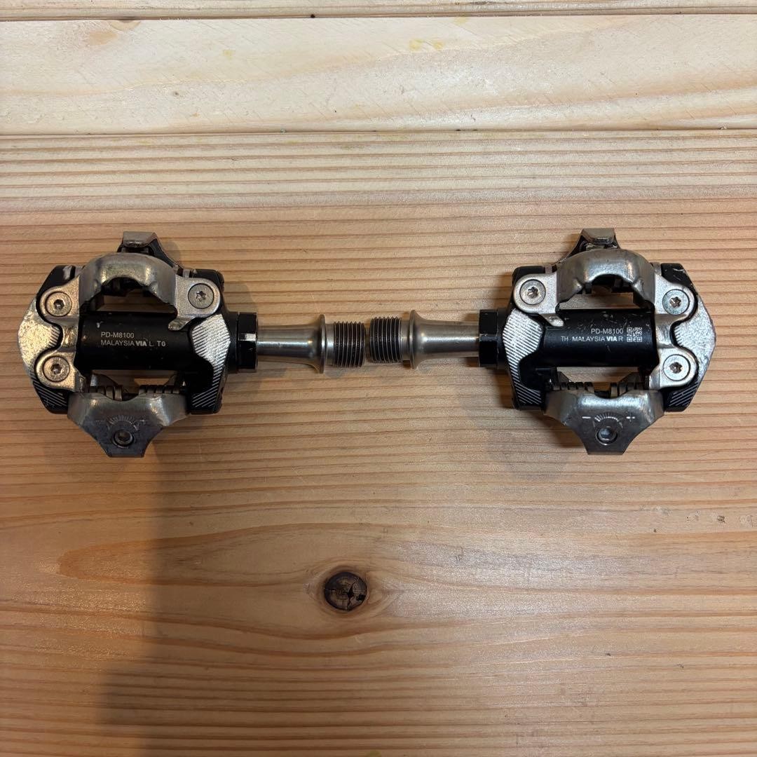 SHIMANO PD-M8100 SPD Pedals Used Smooth Rotation Minor Scratches