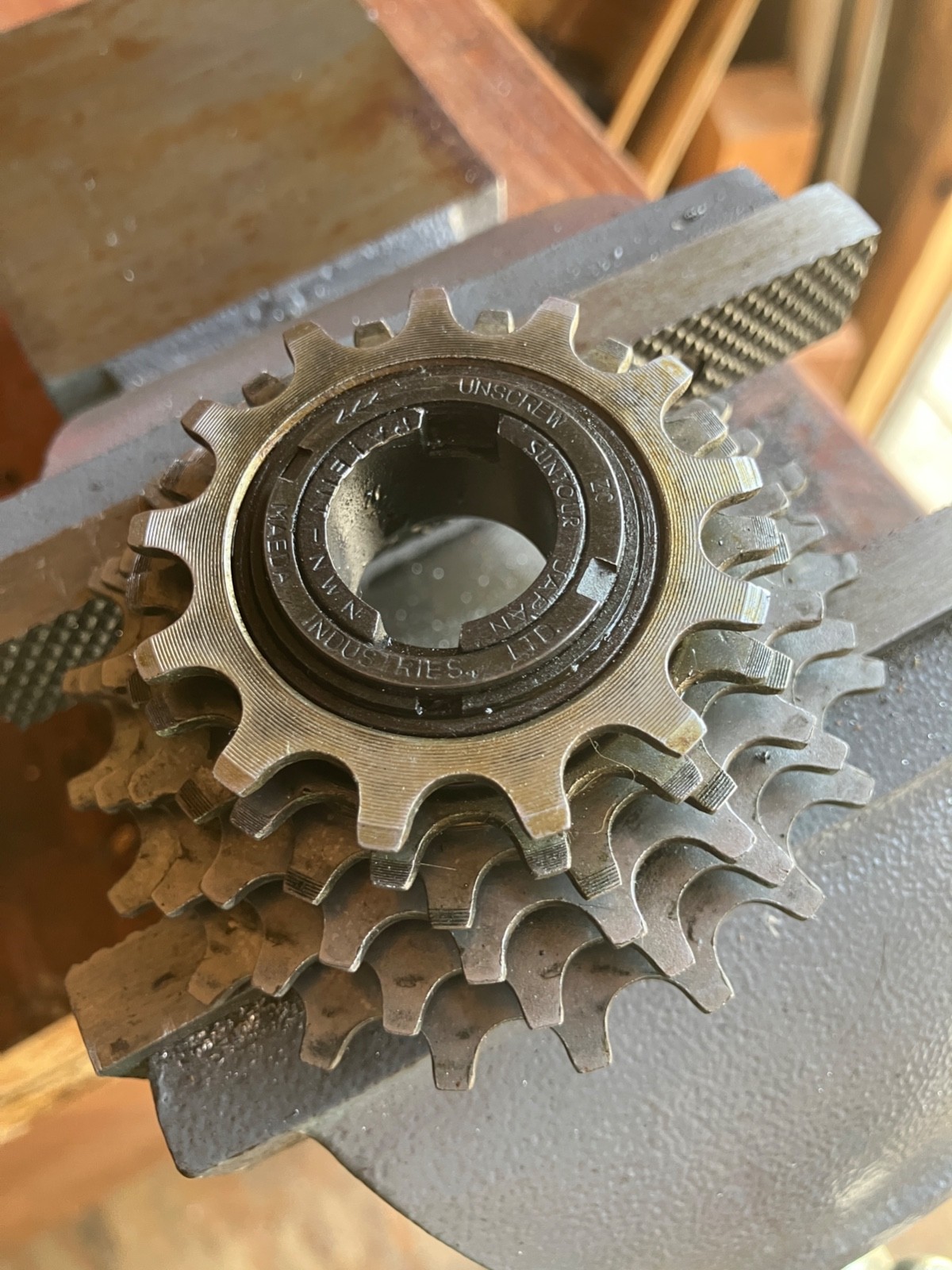 Suntour Winner Pro Ultra 6 Speed Freewheel 13 14 15 16 19 21 Four Prong Threaded