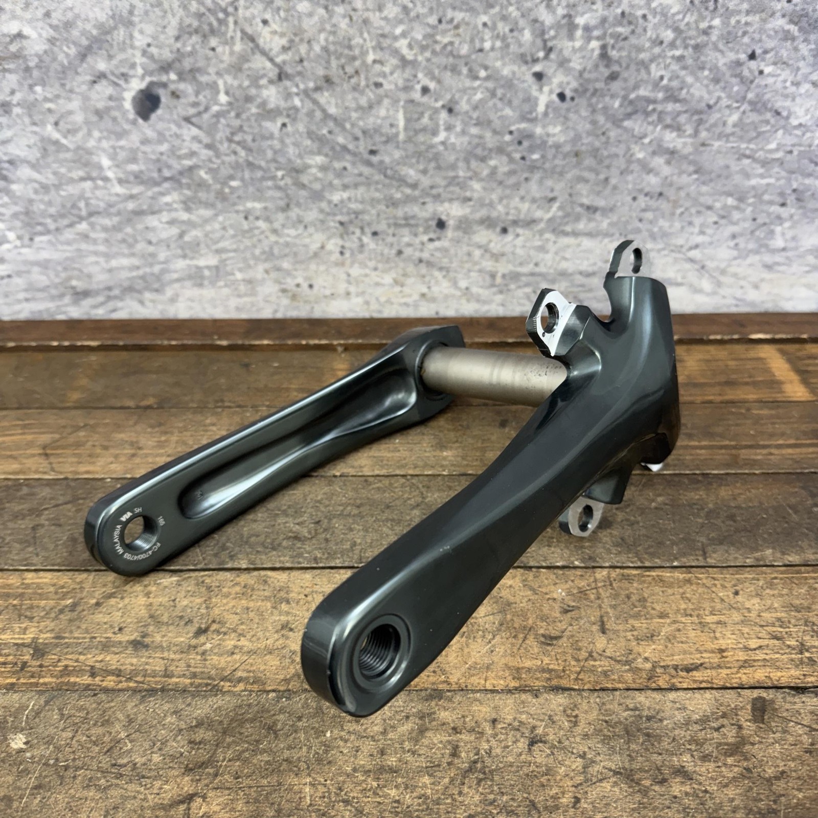 Shimano Tiagra FC-4700 FC-4703 Crank Set 165 Mm 110 BCD 4-Arm Triple Road 24mm