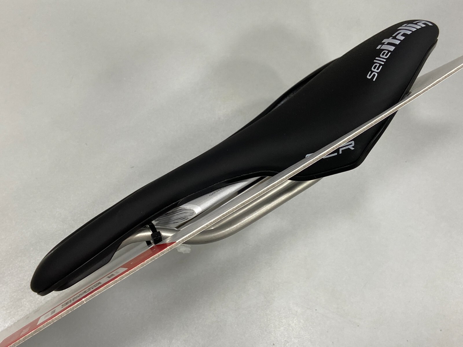 Selle Italia SLR Boost Lady Superflow L3 (145x248mm) TI 316 Rail Saddle (Black)