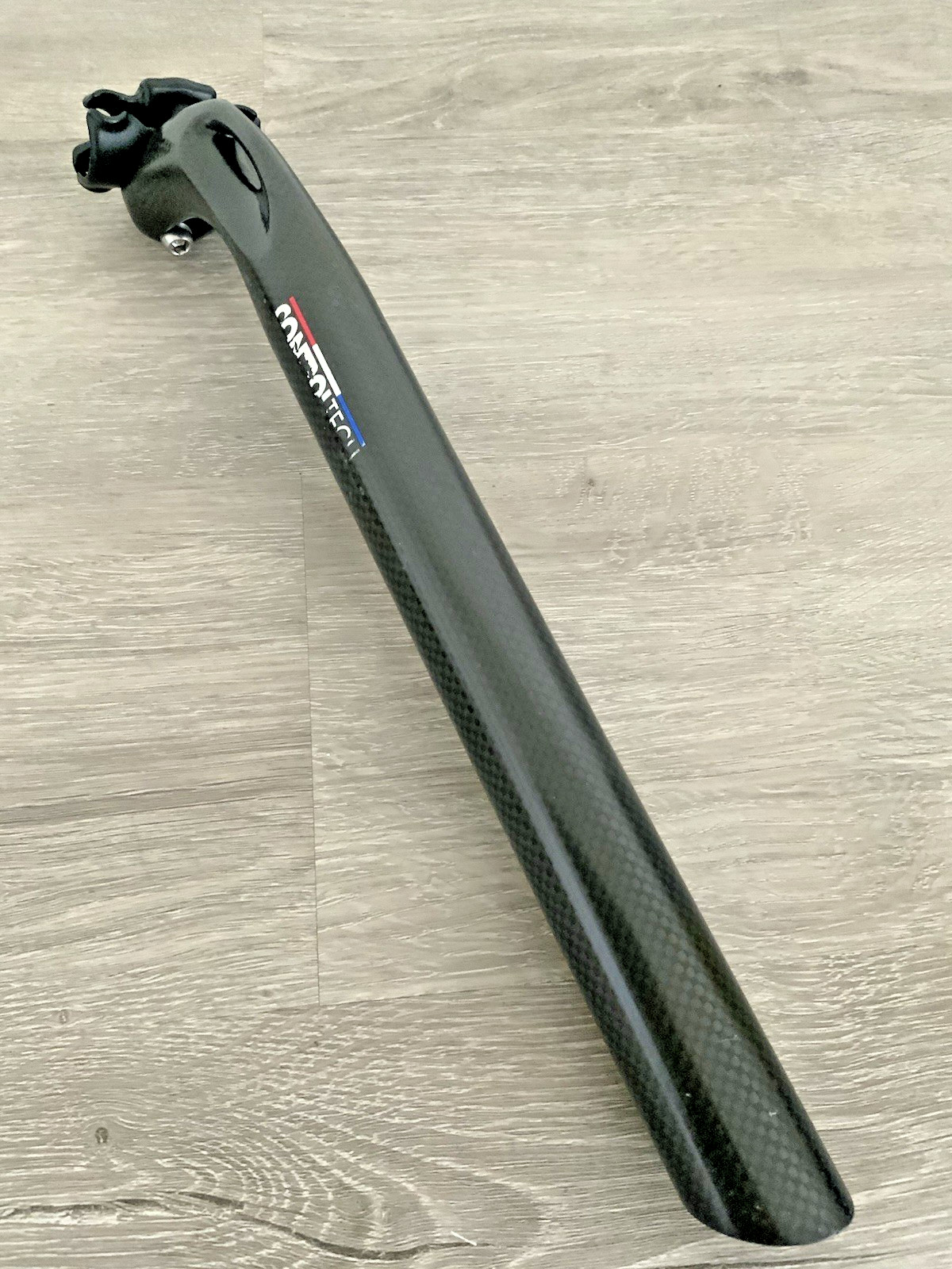 CONTROL TECH CARBON SEAT POST AERO 31.6 MM x 350 MM TOTAL LENGTH 214 GRAMS