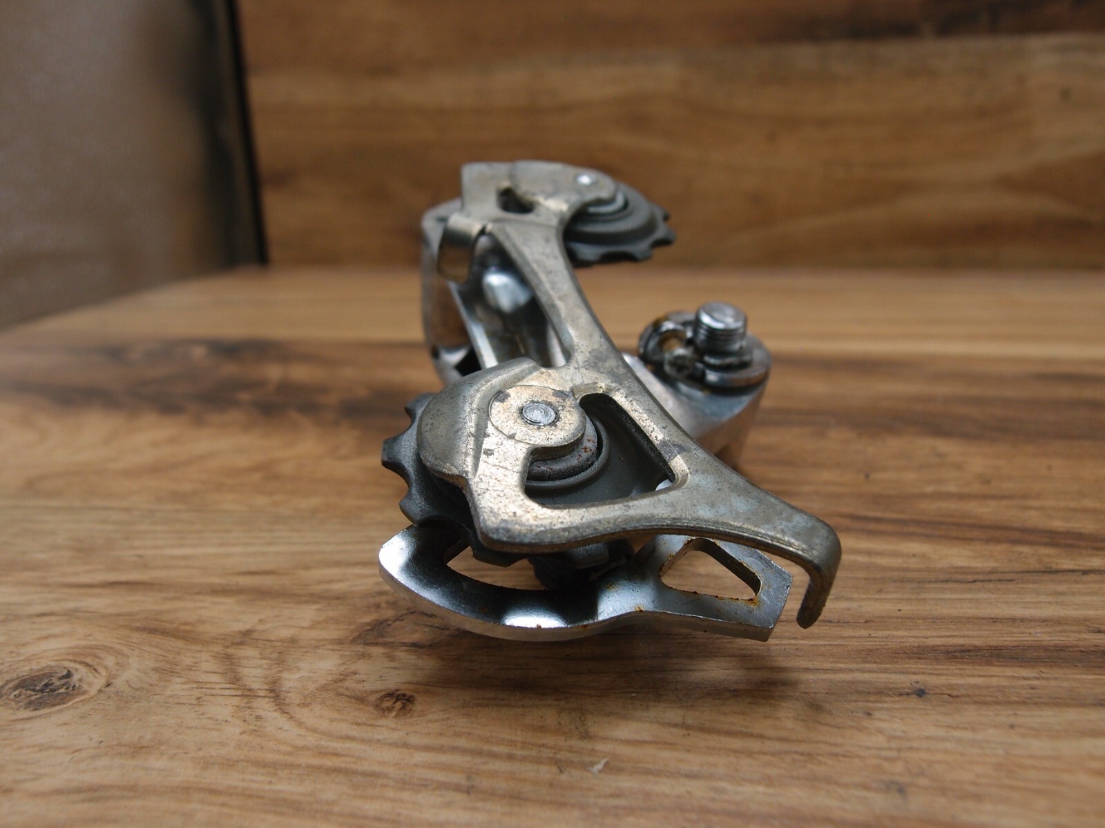 1994 rear derailleur Shimano Alivio RD-MC12 VIA Japan mid cage 7 speed