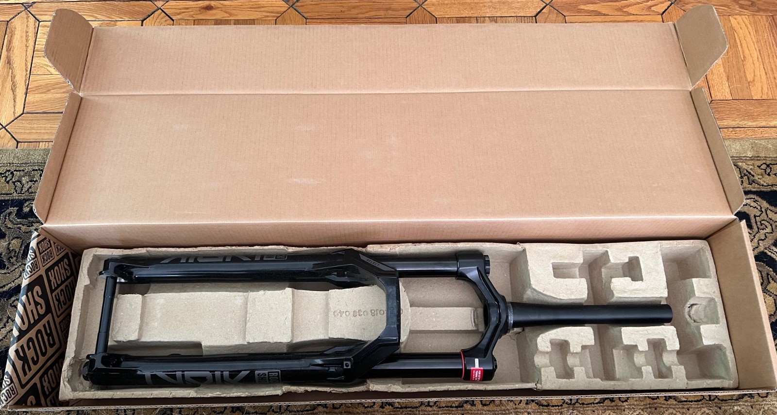 NEW 2027 Rockshox Lyrik Select Linear XL 29 160mm