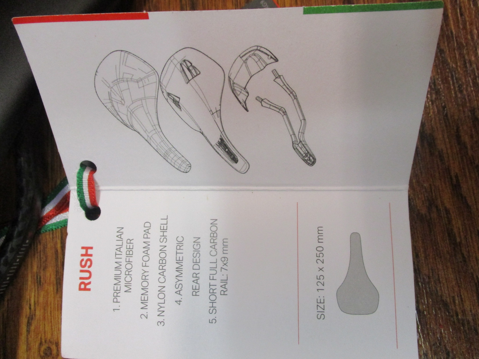 ASTUTE RUSH CARBONIO RAILED TRACK PISTA RACING SADDLE 125 X 250 ROUND