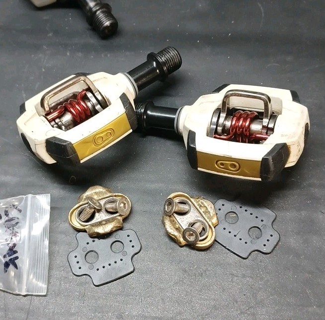 Crank Brothers Smarty Clipless MTB Gravel Pedals Rare White/Gold/Red w/Cleats
