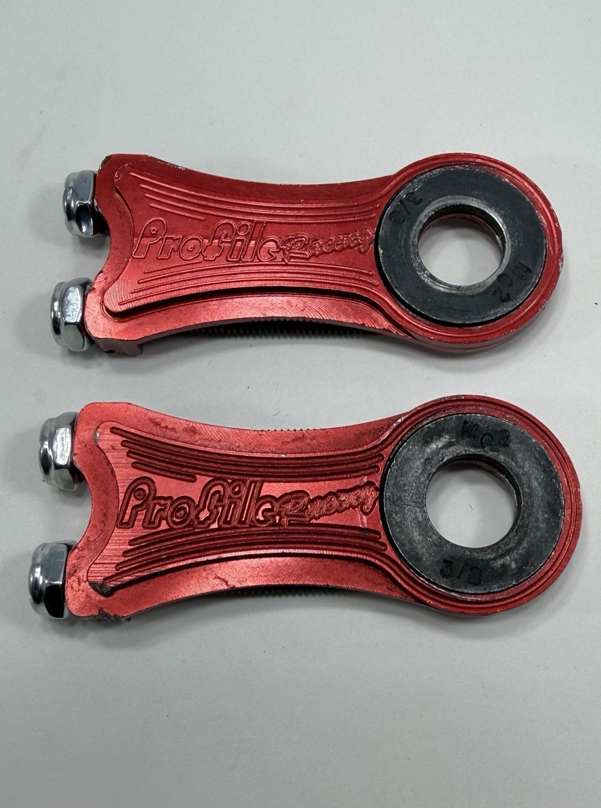 Profile Racing BMX Anodized Red Chain Tensioner Set 3/8″ Axle Mid School USA