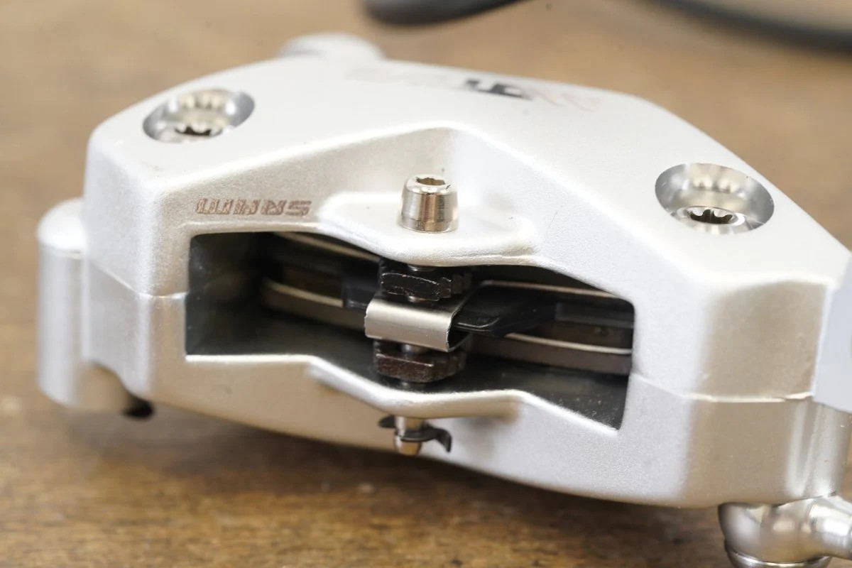 NEW SRAM Motive Ultimate Disc Brake Calipers Levers MTB