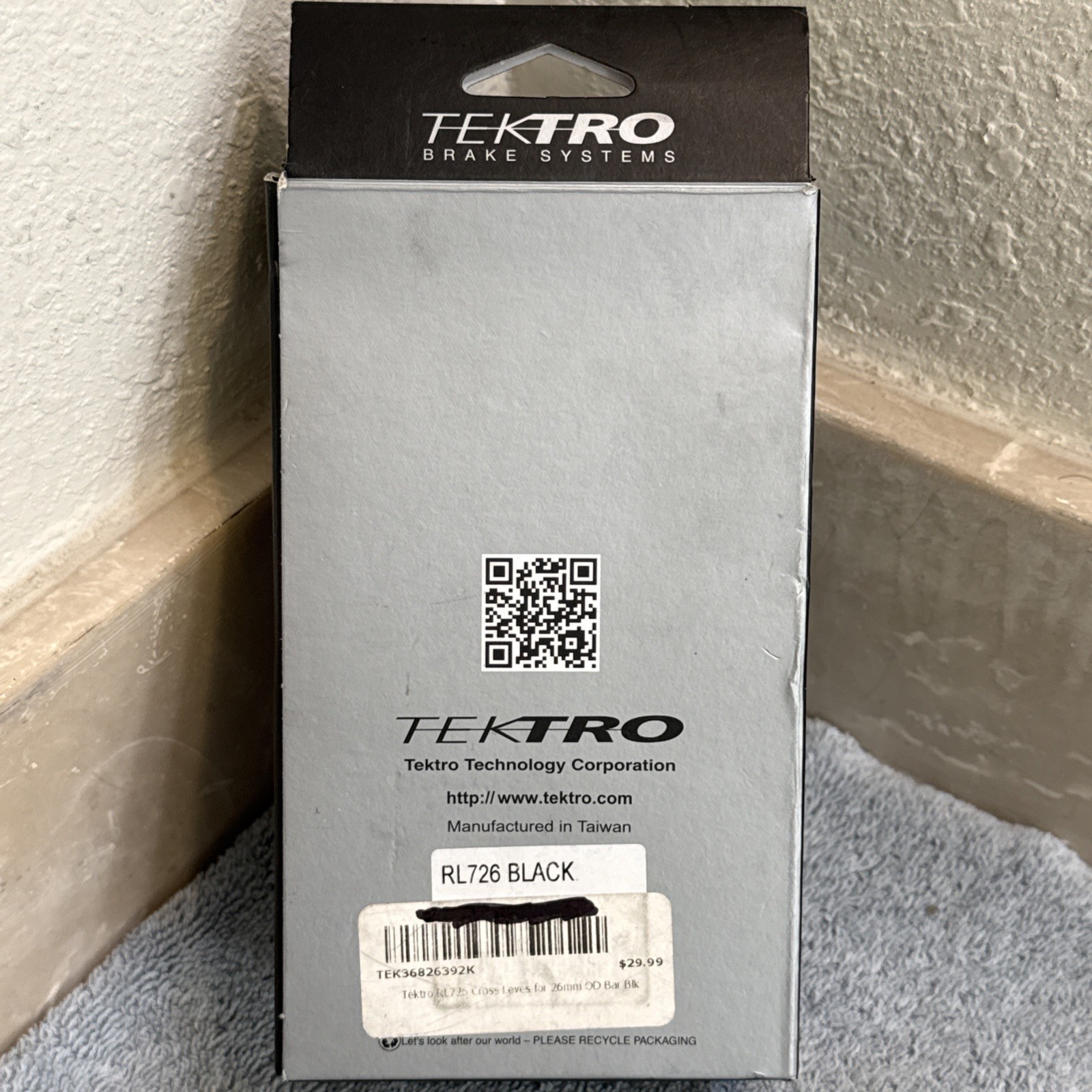 Tektro RL726 Cross Levers – 26mm Clamp Diameter, Pair, Gloss Black [ftl]