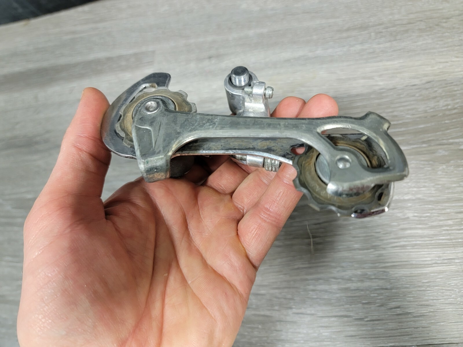 Suntour Accushift A-2000 6 7 Speed Rear Bicycle Derailleur USED