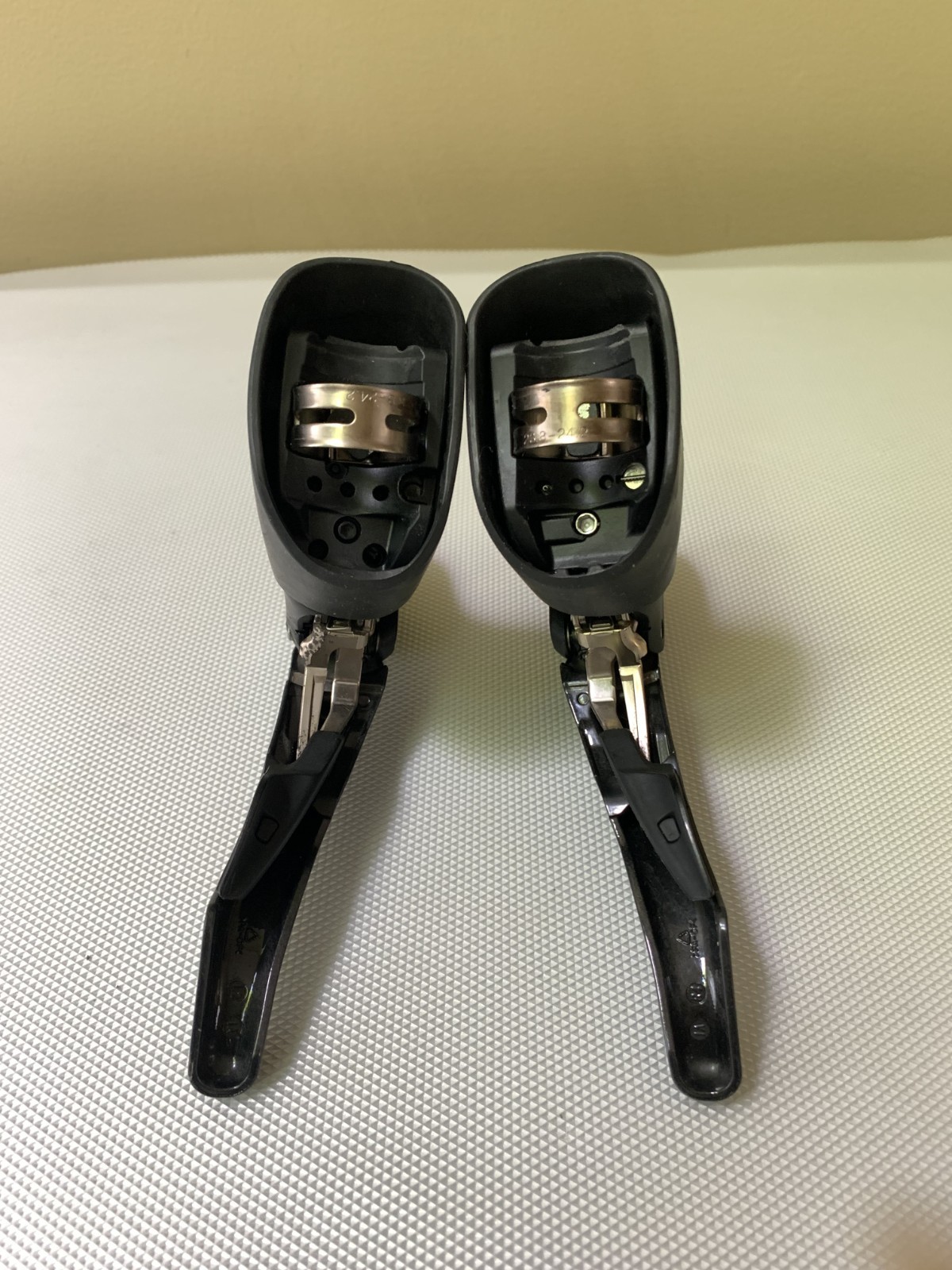 Shimano Dura Ace 7900 10 Speed Groupset MIX and Ultegra 6700 STI Shifters – USED