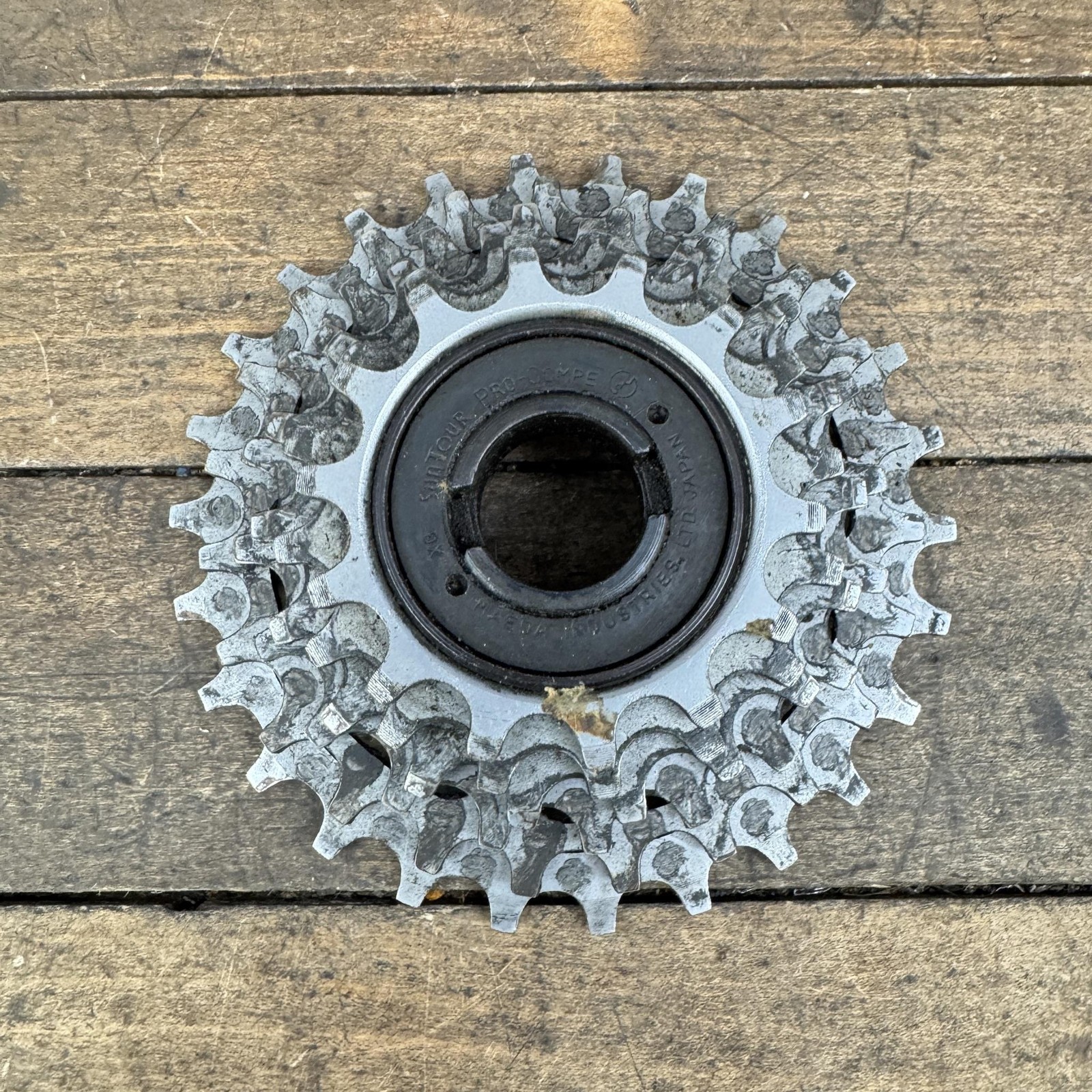 Vintage Suntour Pro-Compe Freewheel 6 Speed 14-26T 26T Steel Maeda Japan