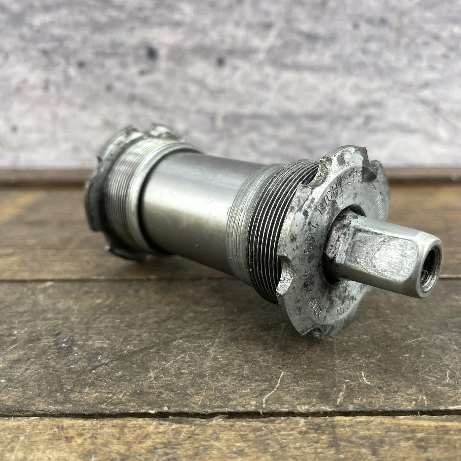 Campagnolo 1.37x24T Bottom Bracket 68mm 111mm Square Taper Sealed Vintage