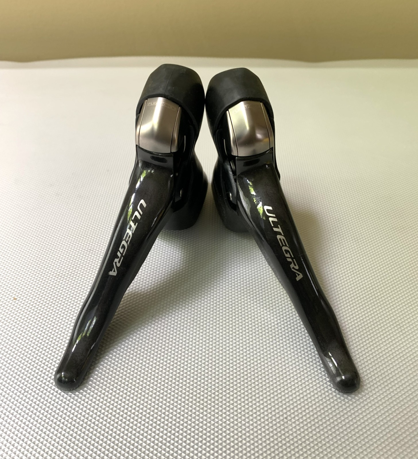 Shimano Dura Ace 7900 10 Speed Groupset MIX and Ultegra 6700 STI Shifters – USED