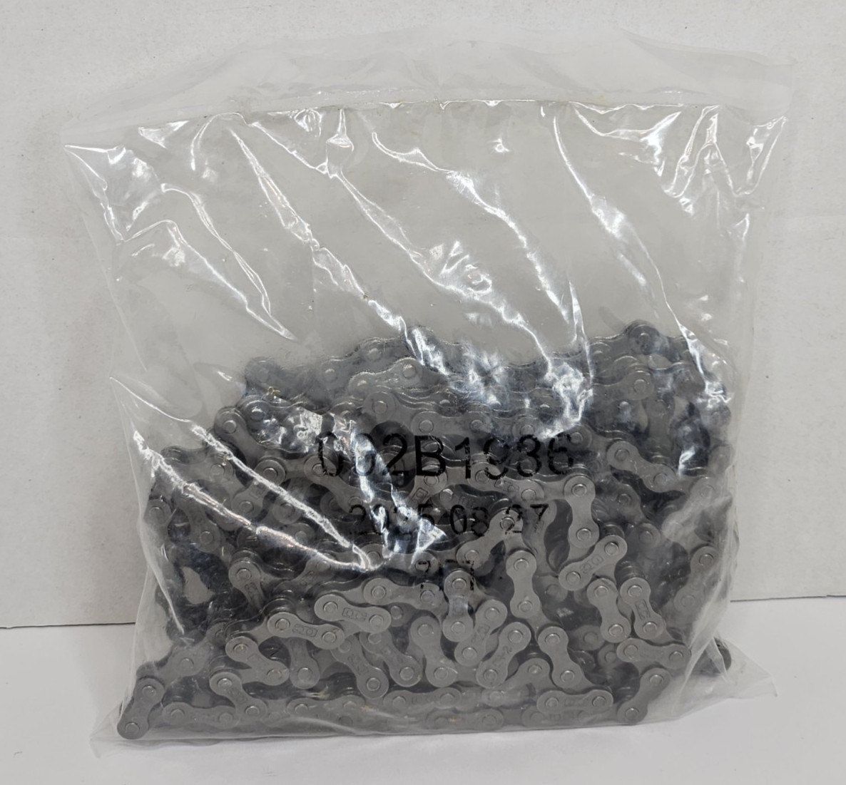 New Bicycle Chain Sealed Package 3.3 lbs – 002B1936 8/27/25