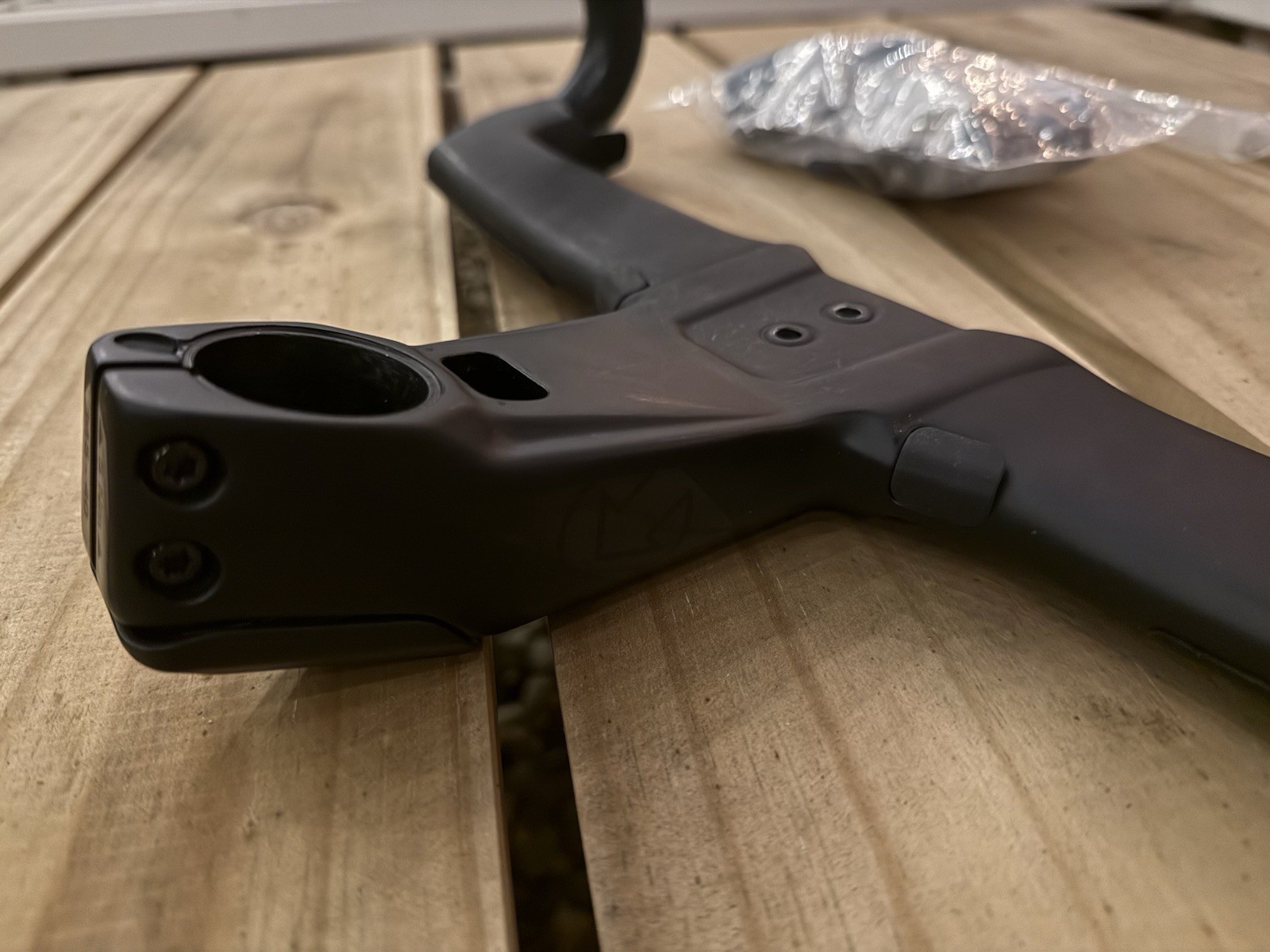 PRO Vibe EVO Aero Cockpit 115m-40cm