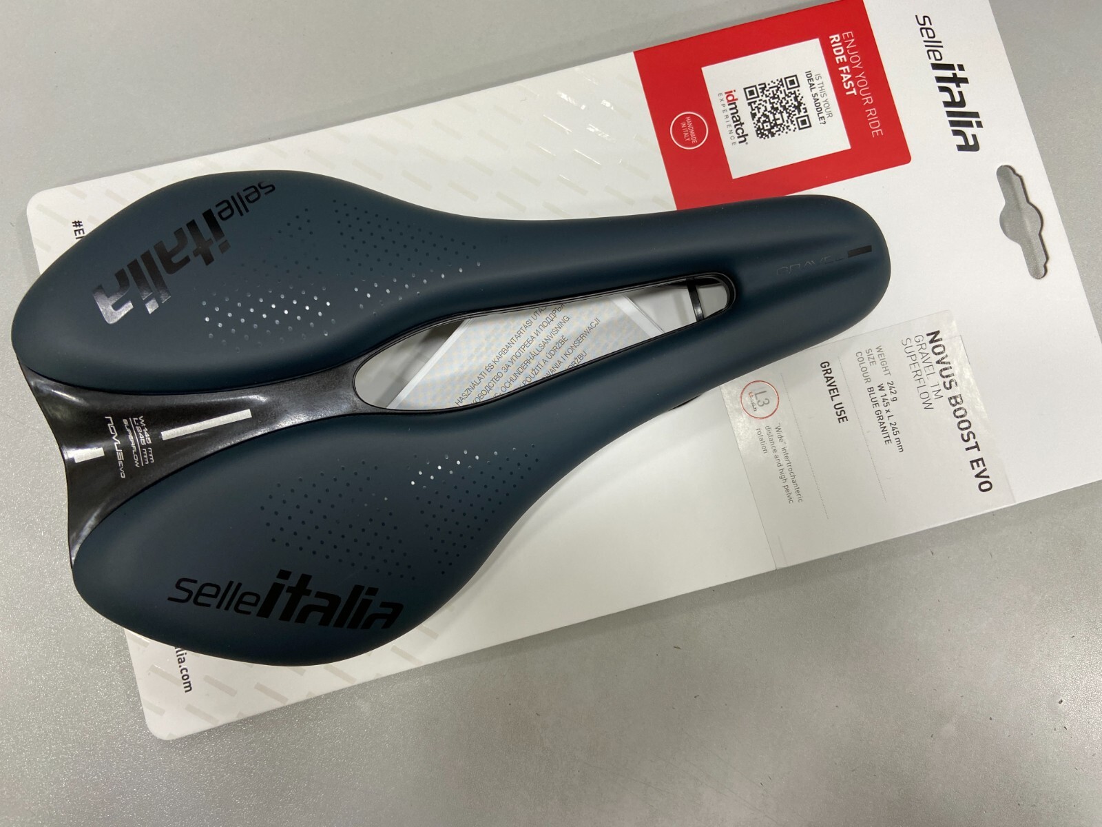 Selle Italia Novus Evo Boost Gravel TM Superflow L3 Saddle (Blue Granite)