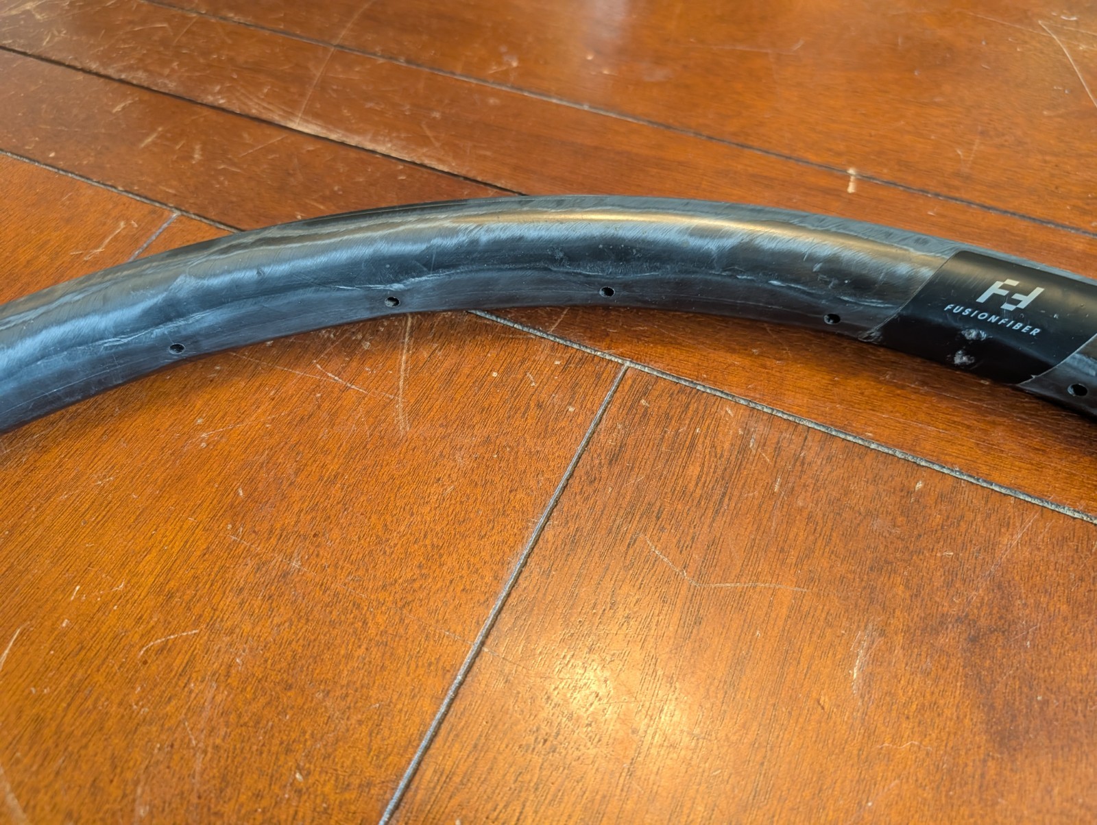 Forge & Bond 30 EM carbon 29 28H rim EUC