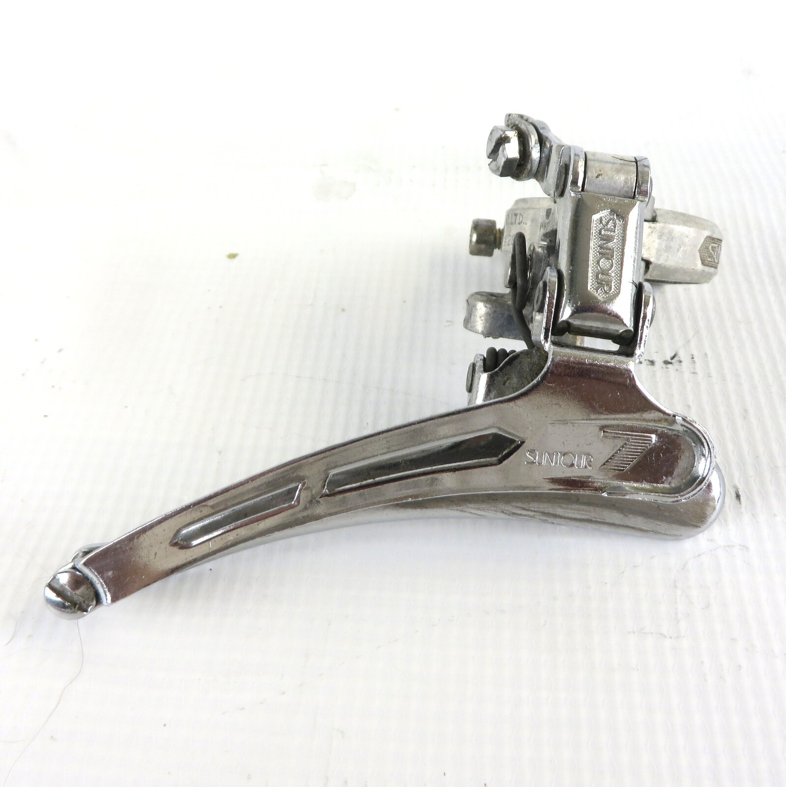 SUNTOUR 7 FRONT DERAILLEUR Vintage 28.6mm Clamp Bottom Pull Bike 117g