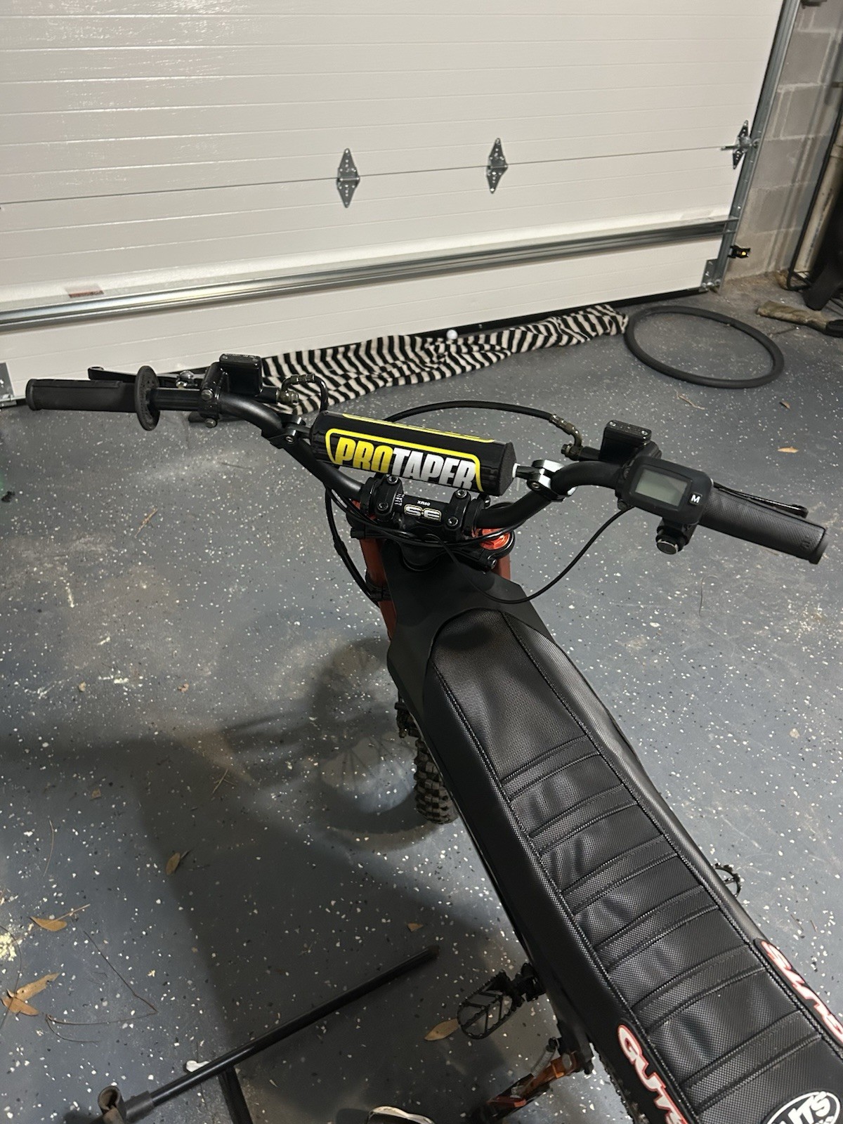 Tuttio Soliel 01 (NO TRADES, CASH) Negotiable, Well Condition