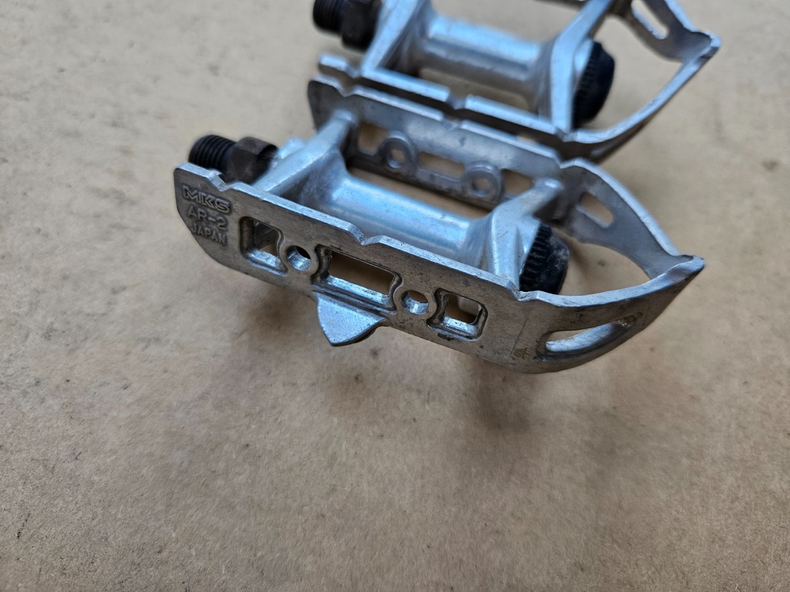 Vintage MKS AR-2 Road Bike Platform Pedals Left Right Set 9/16″ Japan
