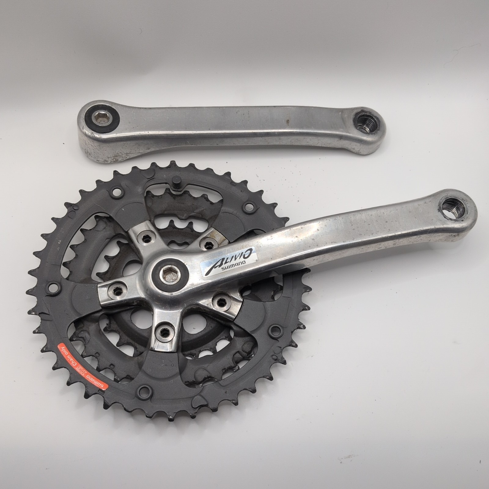 Shimano Alivio FC-MC14 Triple Crankset 42/34/24 Tooth Square Taper Japan 175 MTB