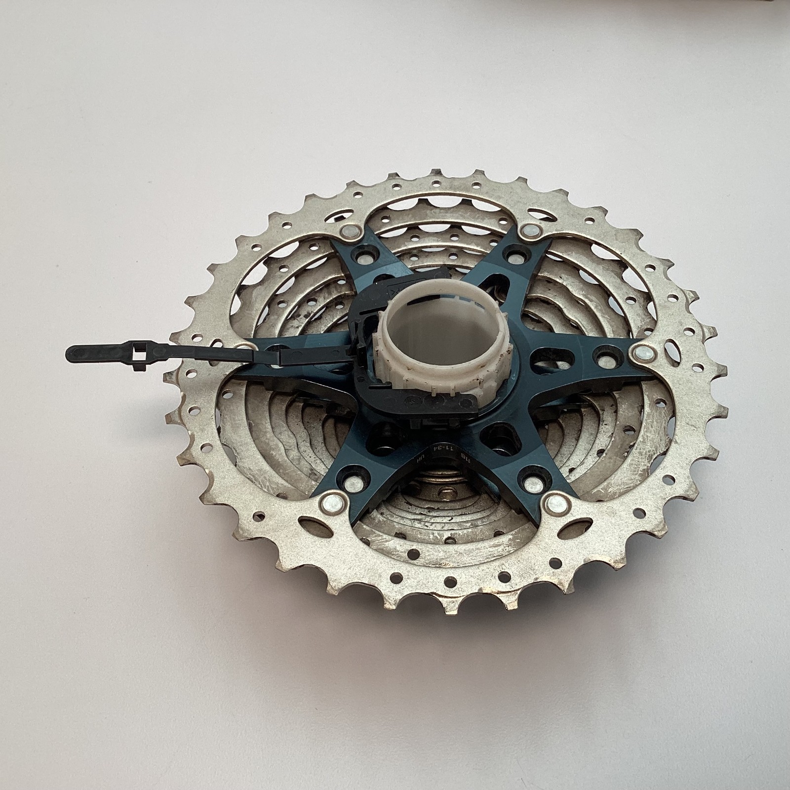 Shimano CS-HG800-11 Cassette 11 Speed 11-34T 34T Silver Japan Road Bike Gravel