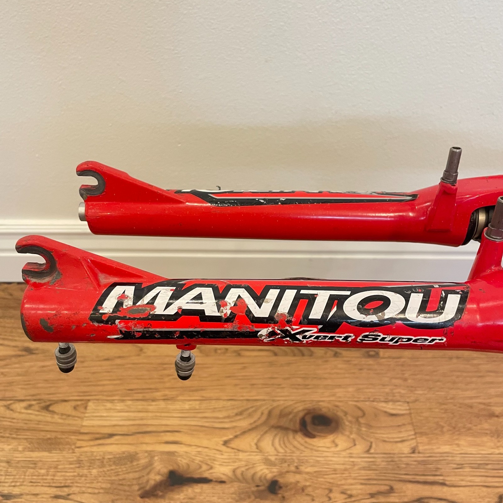 Manitou Xvert Super Suspension Fork Rim Disc Brake 1 1/8 Threadless X-Vert