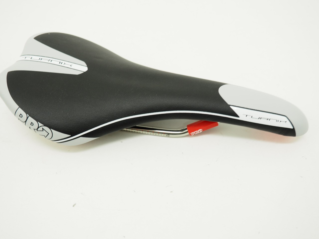 New! PRO Turnix Bicycle Saddle Carbon Base Ti Rail 132mm Width 210g MTB/Gravel