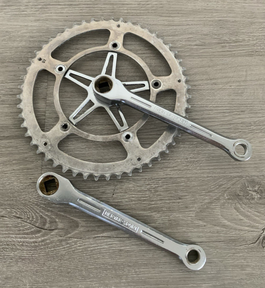 NERVAR SPORT CRANKSET SINGLE 52 CM ROOM FOR A DOUBLE 128 BCD SQUARE TAPER 9/16