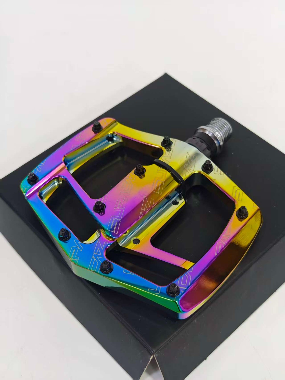 Supacaz eBike Alloy Pedal Oil Slick PD-08