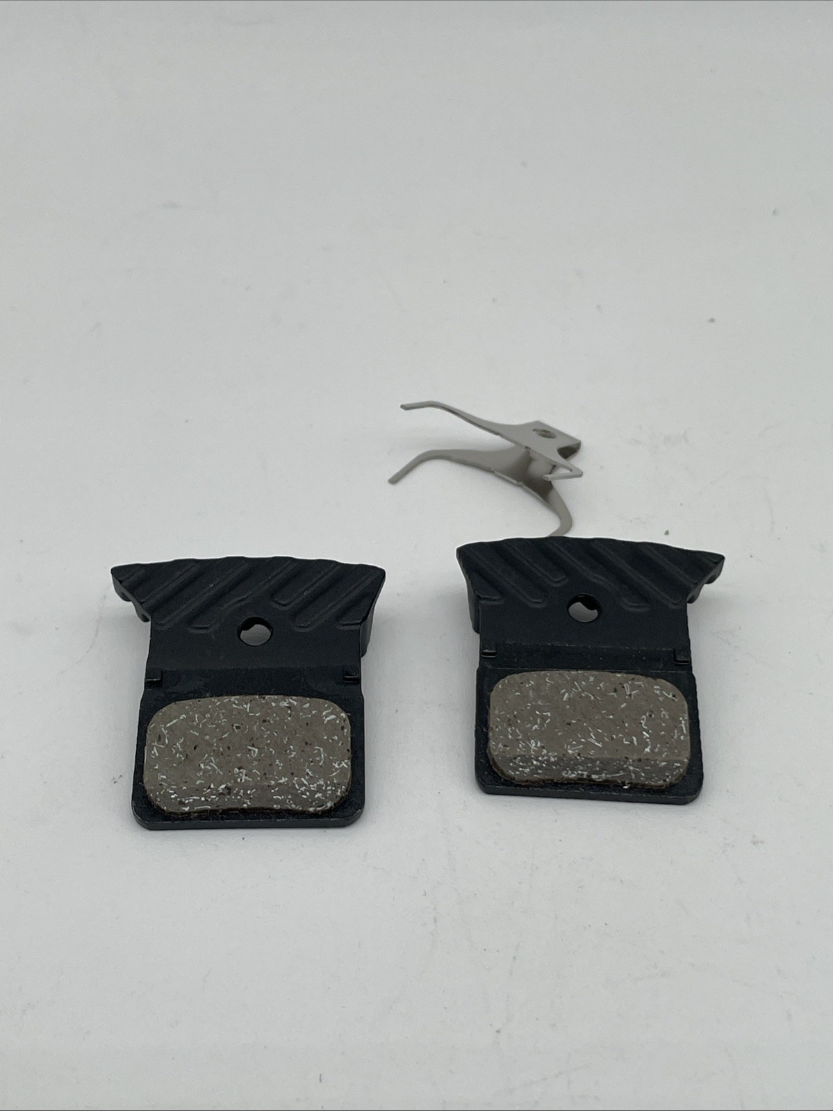 Shimano Disc Brake Pads BP-L05A-RF Resin Pad w/ Fin