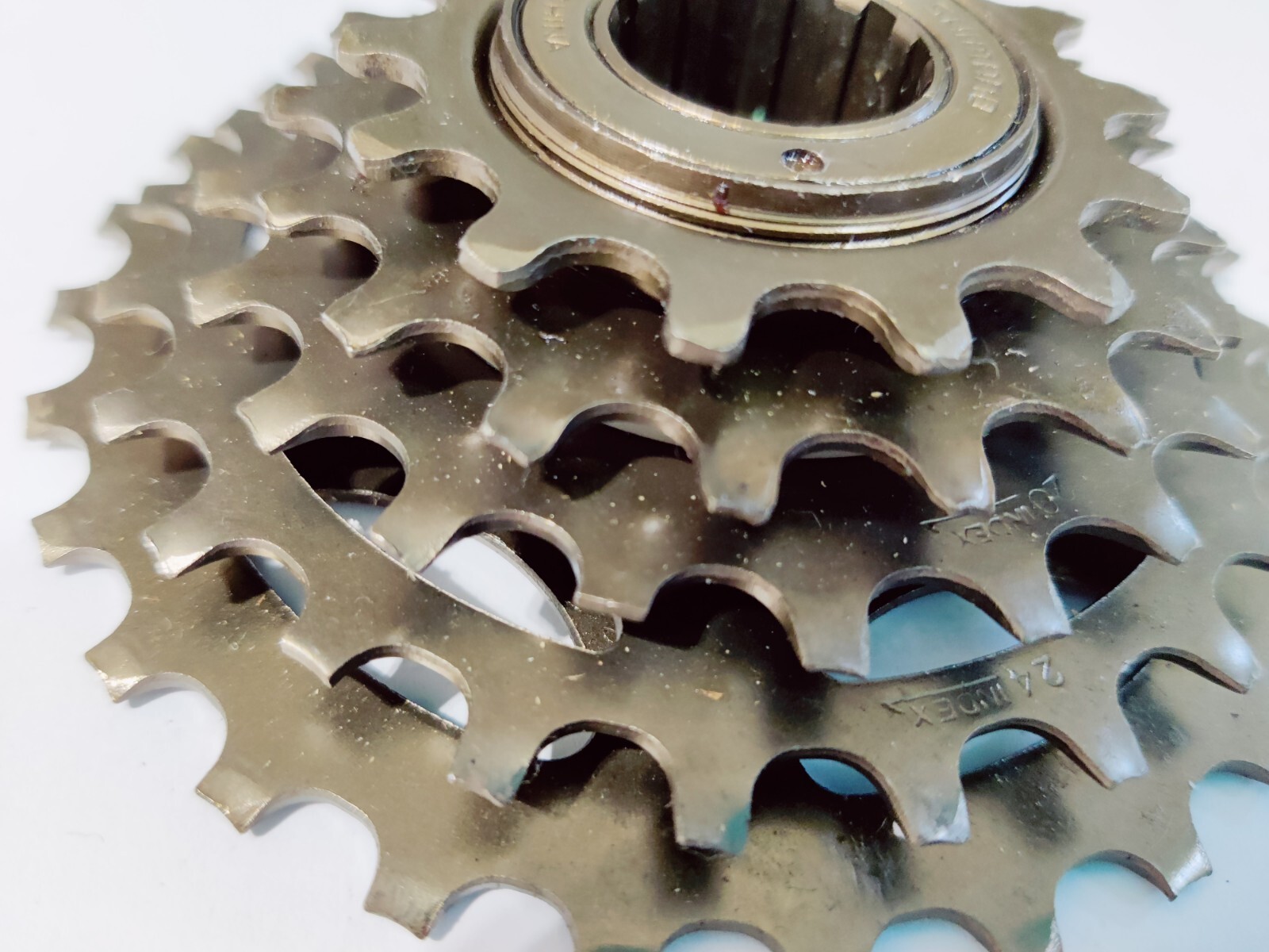 NOS Shimano MF-Z015 SIS Freewheel 5Speed 14-17-20-24-28T Vintage Brown-Authentic