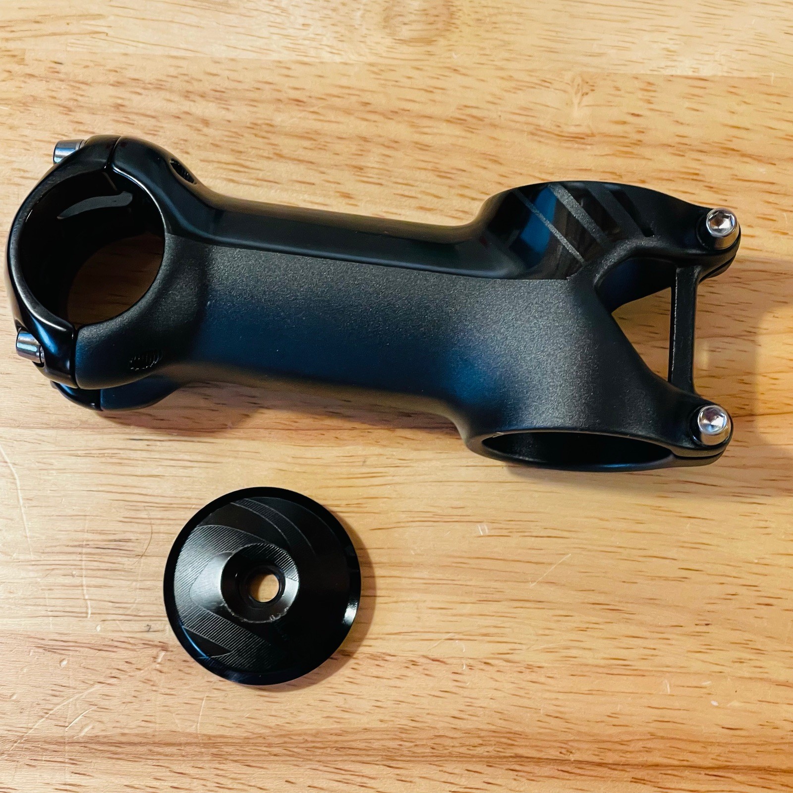 NOS Cannondale 1.5 Inch Threadless Stem 100mm 31.8 5 Degree + Alloy Top Cap