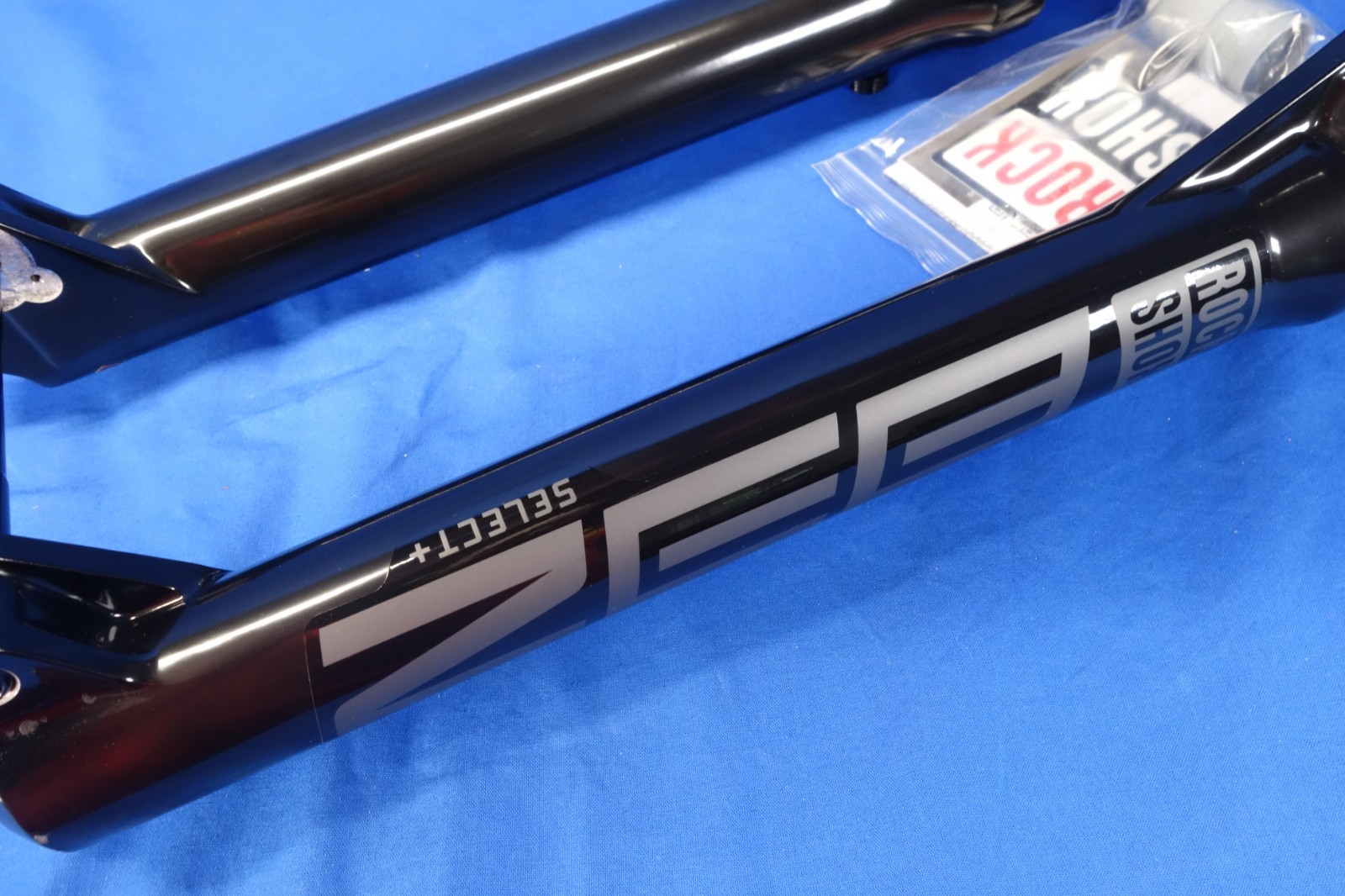 New RockShox ZEB Select+ 29″ MTB Fork, 170mm Travel, Boost, Charger 3.1 RC2