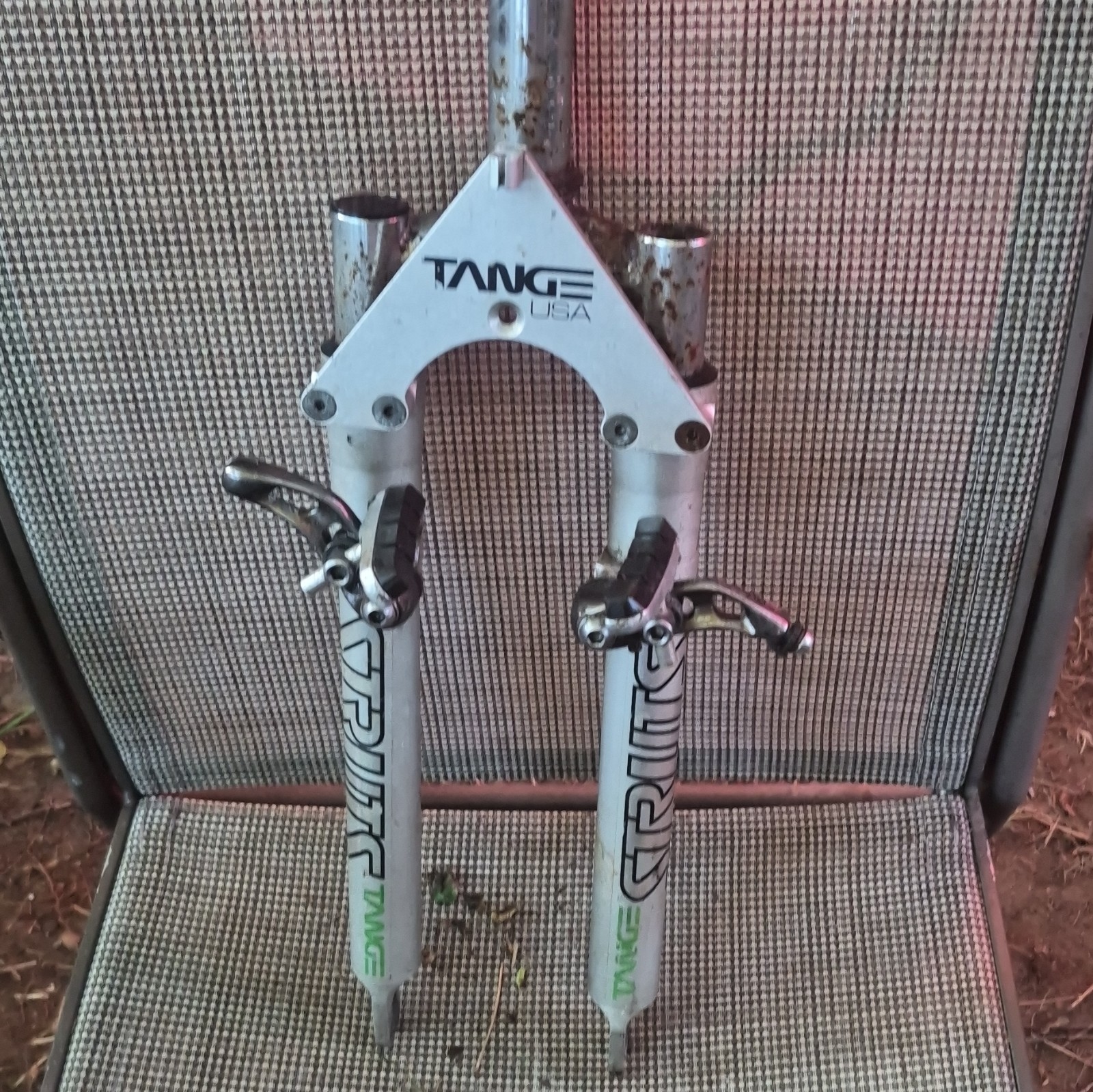Tange Switchblades 26 in Suspension Fork Lockout 63mm 1 1/8 Threadless Silver