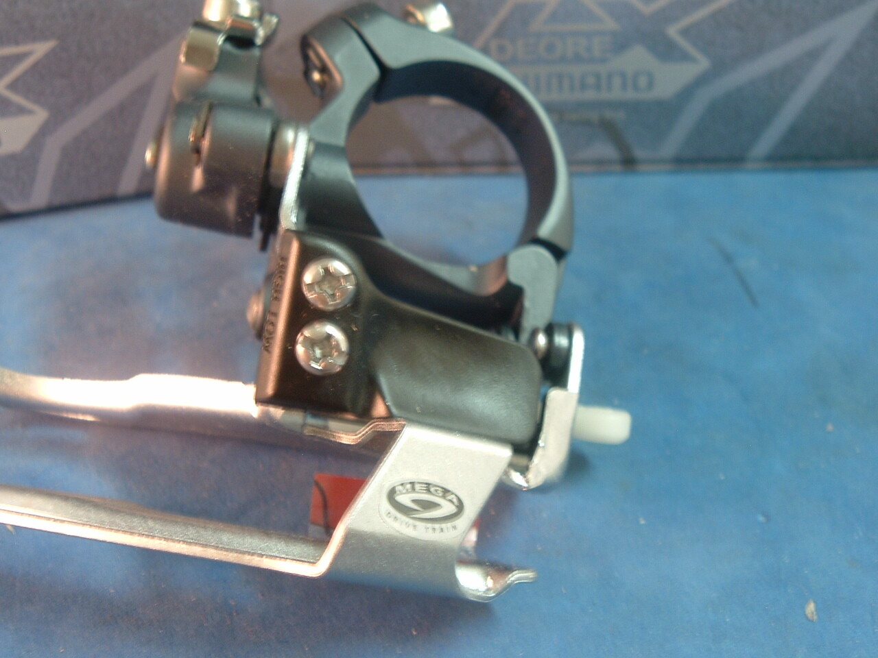 Shimano NEW Deore LX M570 31.8MM MTB Front Derailleur-TP/TS- 8/9-Spd -2000- NIB