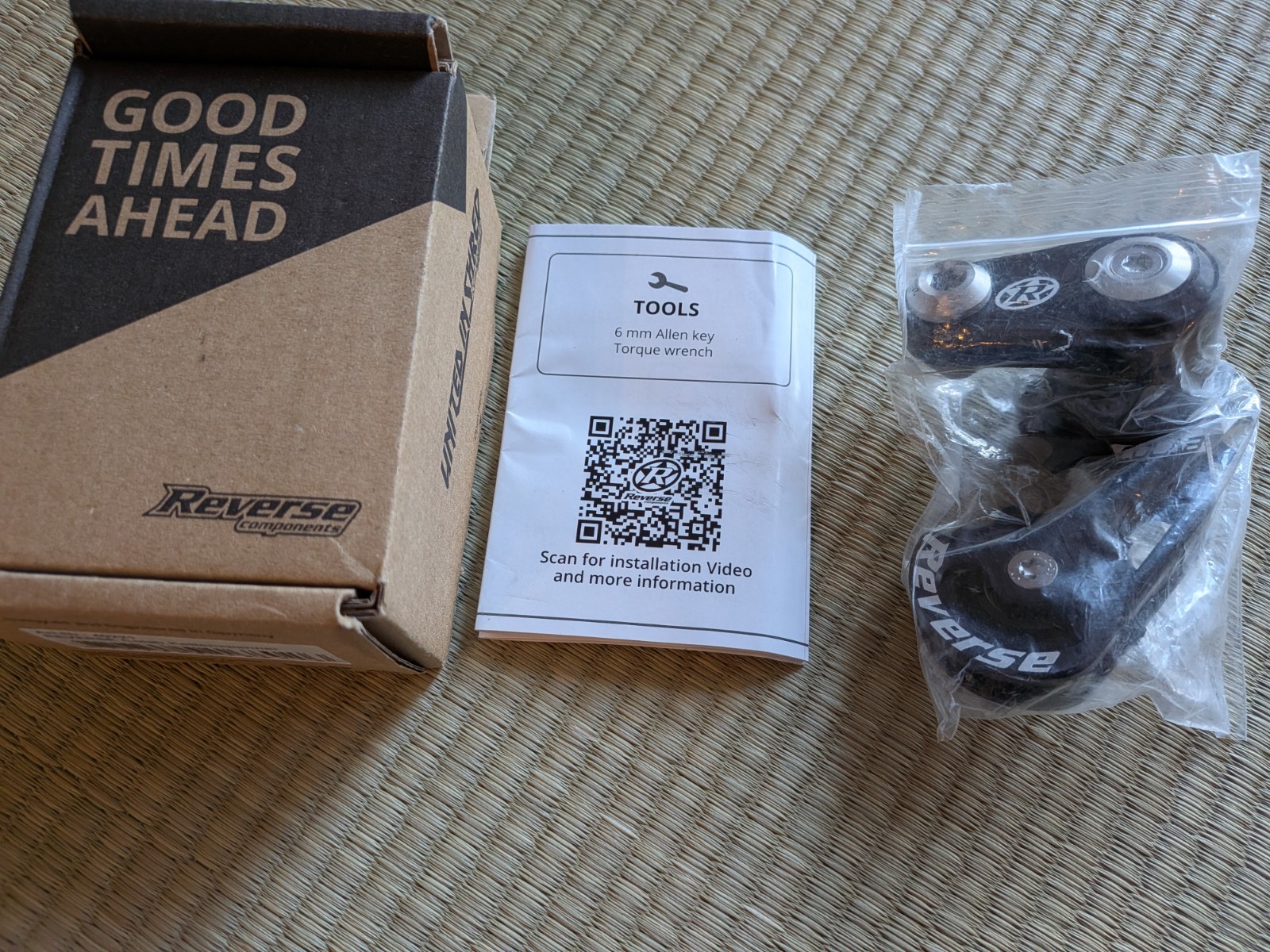 Reverse Colab Chain Tensioner, Black (40221) – Brand New