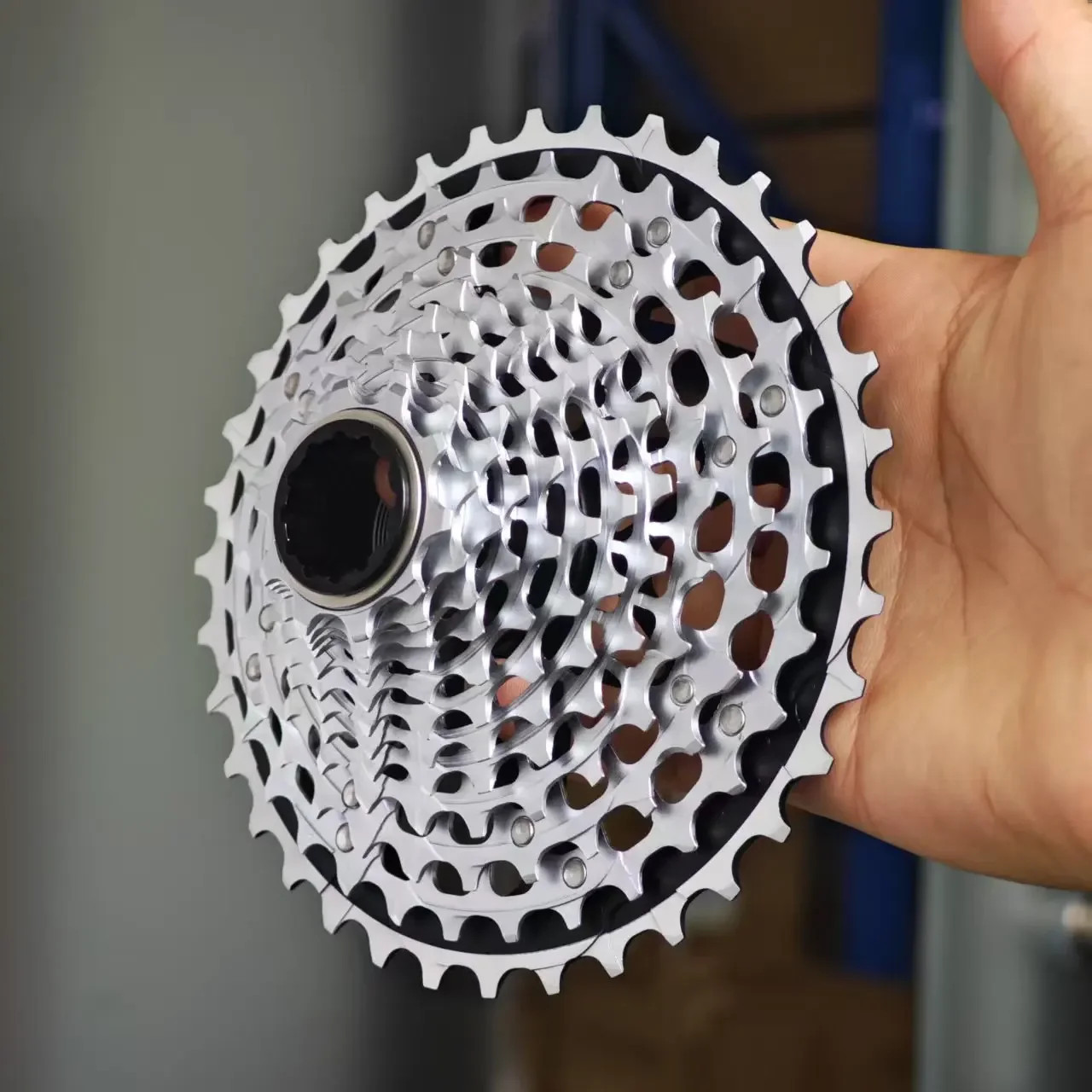 Road Bike CNC Integrated Ultra Lightweight 12 Speed Flywheel, Suitable for SRAM