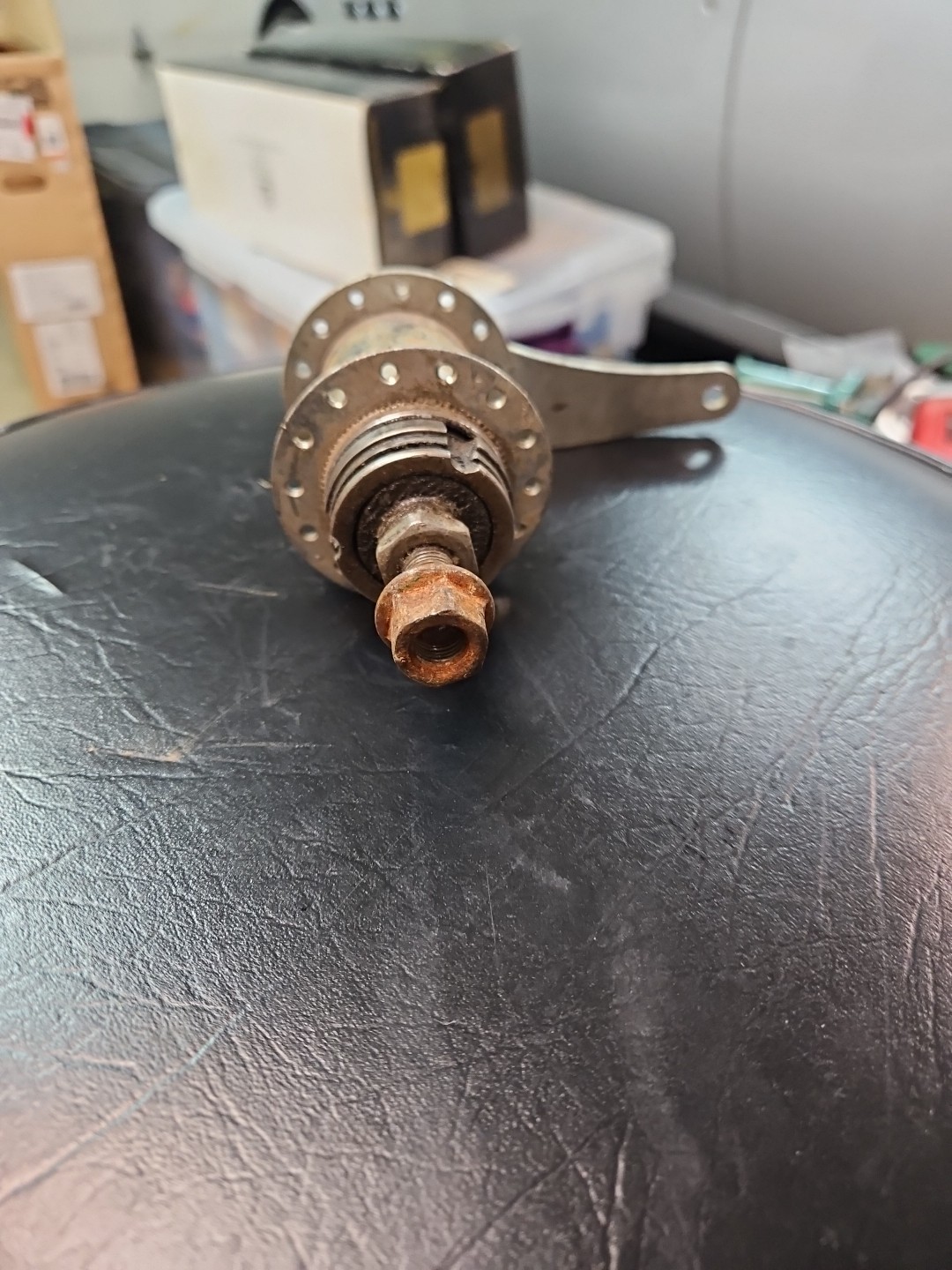 BMX REAR COASTER BRAKE HUB YCC CHINA 28H