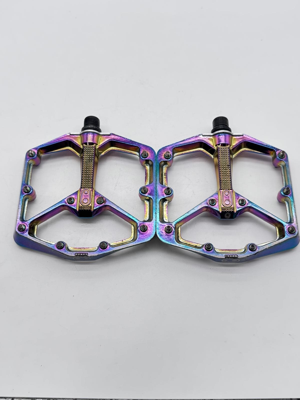 Crankbrothers Large Platform Stamp 7 Bike Pedals – Oil Slick
