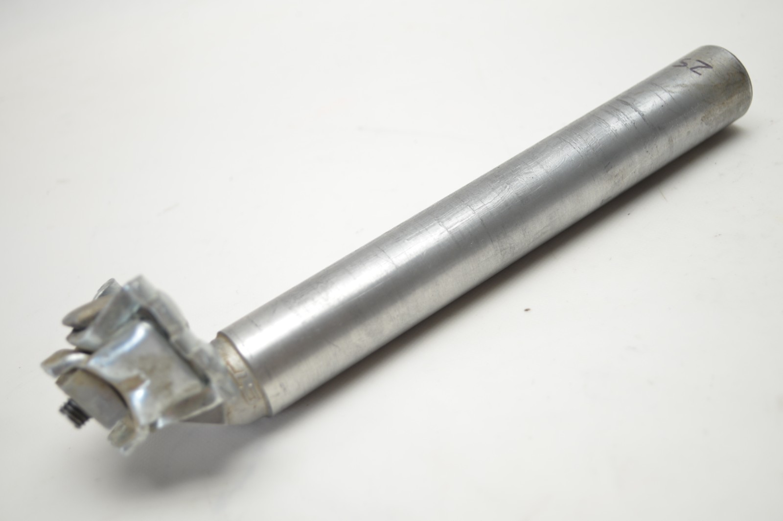 SR SAKAE CT BICYCLE 25.8 MM ALLOY MICRO ADJUSTABLE SEAT POST 190 MM TALL