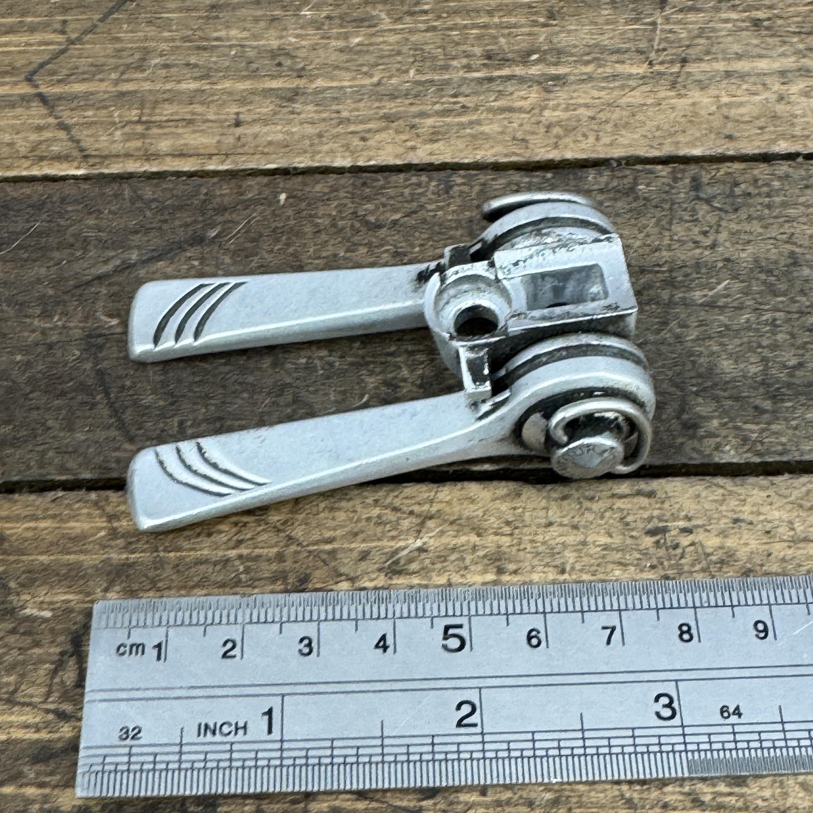 Vintage SunTour Shifter Lever Set 1-Bolt Down Tube Road Friction Cyclone Superbe