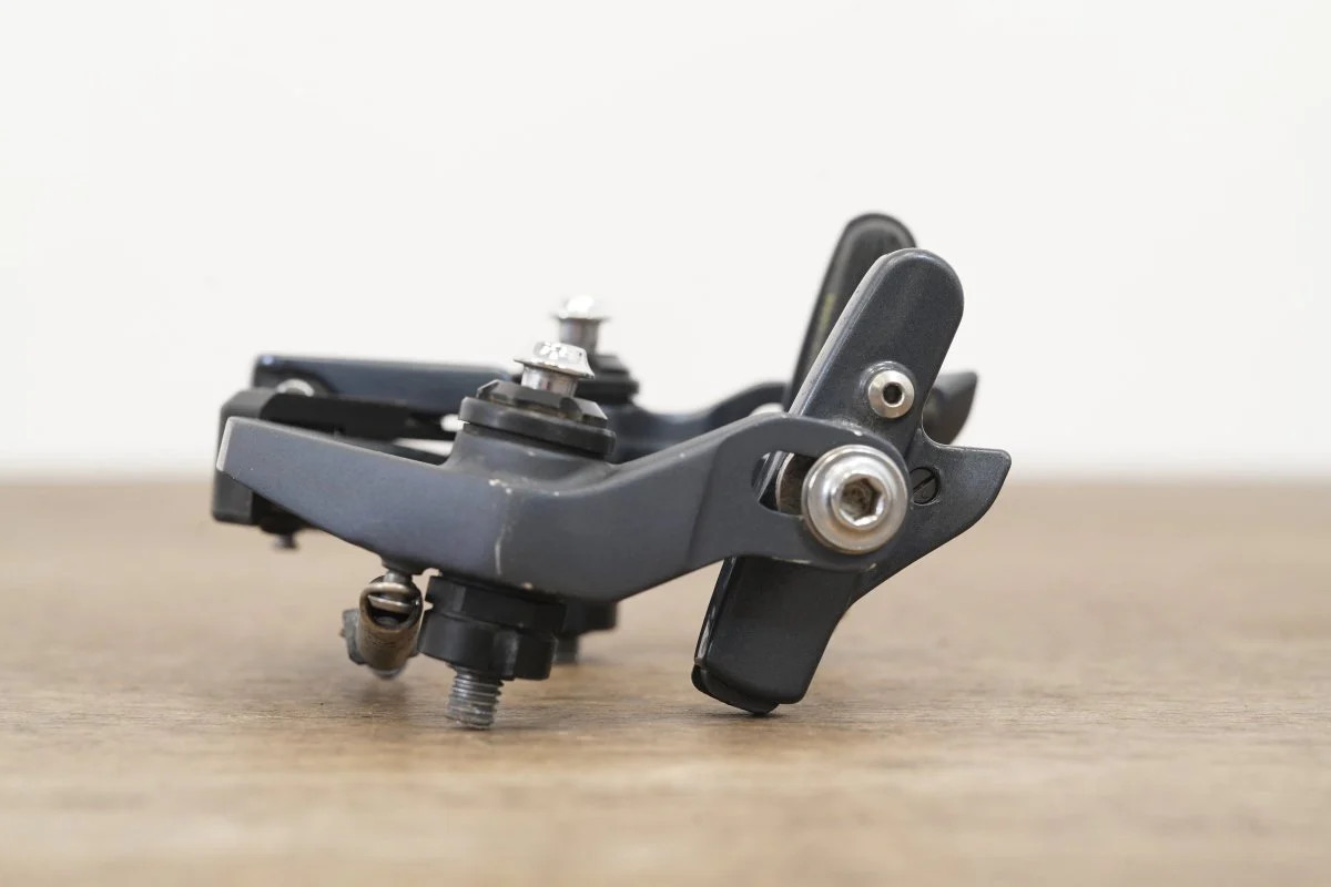 (1) REAR Shimano Ultegra BR-R8010R Direct Mount Brake Caliper 8010