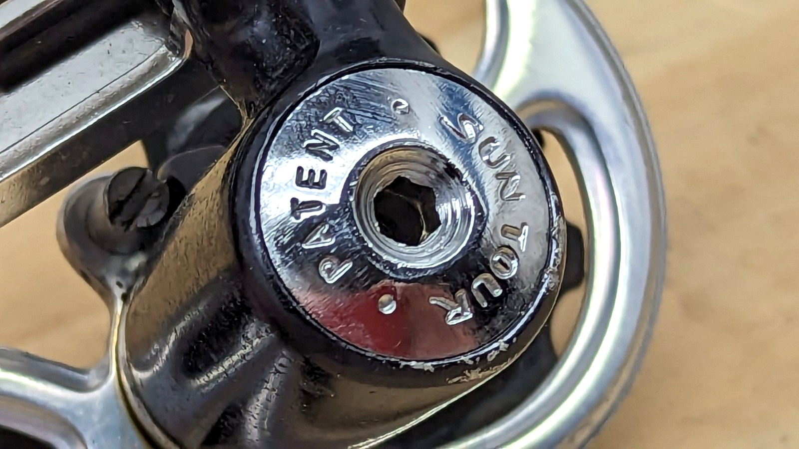 CLEAN Suntour Cyclone MK1 1st Gen Black 5/6 Speed Road Bike