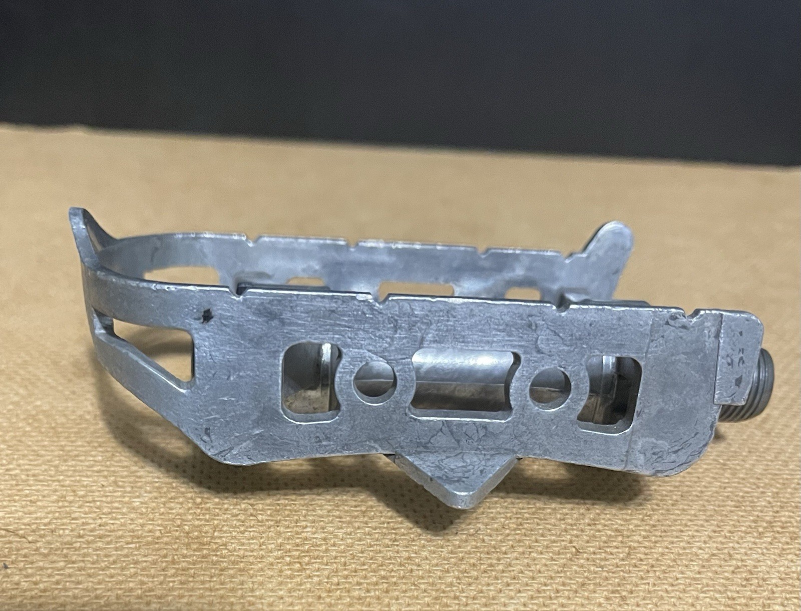 Vintage Lyotard 82 Left Pedal 9/16”