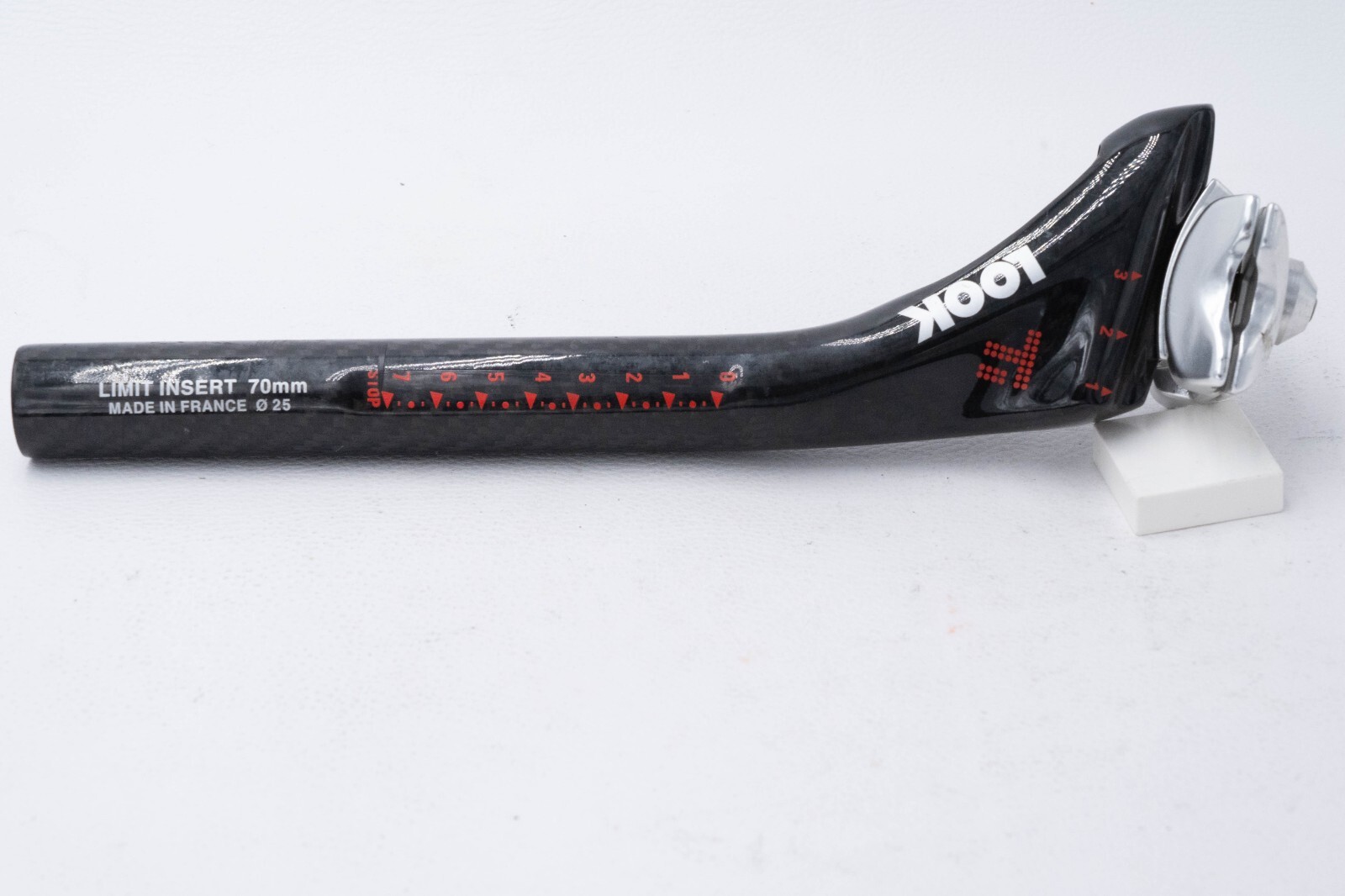 NOS LOOK ERGOPOST TI CARBON SEATPOST 25.0 mm 2 BOLTS 255 mm VINTAGE ROAD RACING