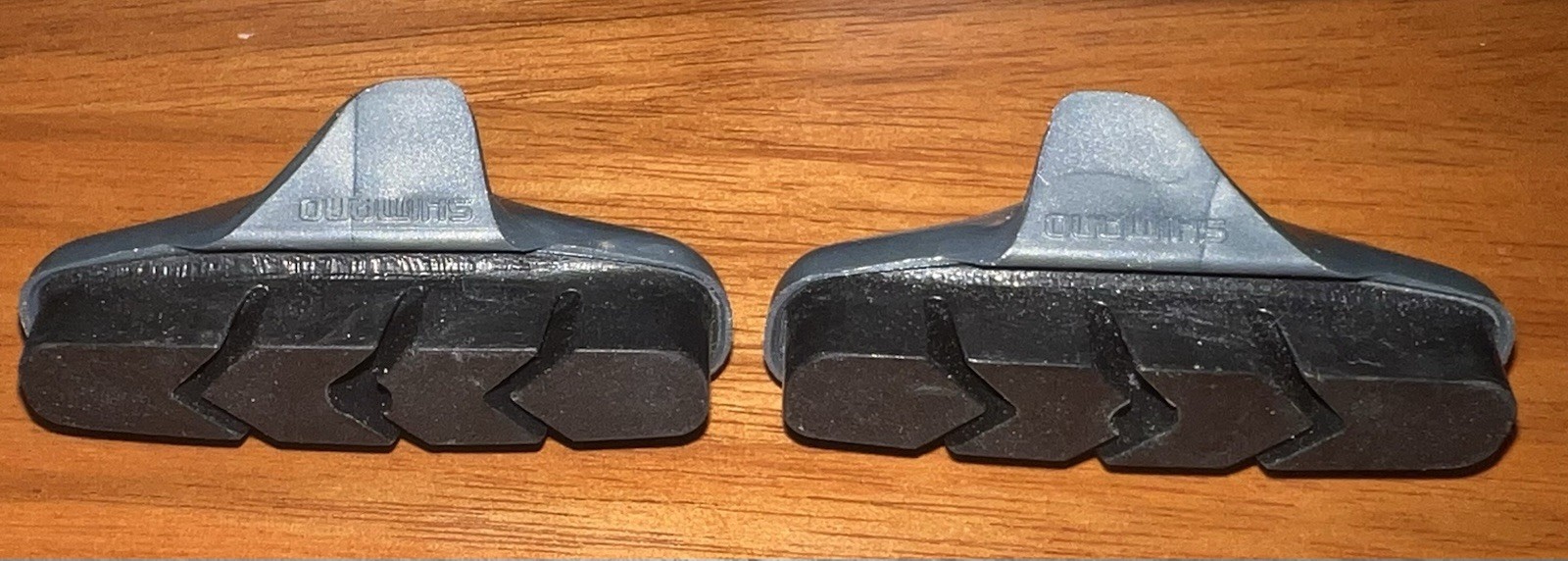 NEW! Shimano 600 ULTEGRA BR-6403 Brake Shoes For Caliper Brakes – 2 Pair