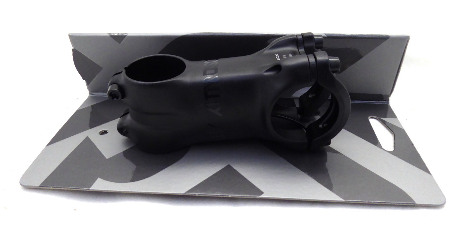 TruVativ Atmos 7K Stem 60mm 31.8mm Clamp +/-6 deg 1 1/8″ Alloy Blast Black